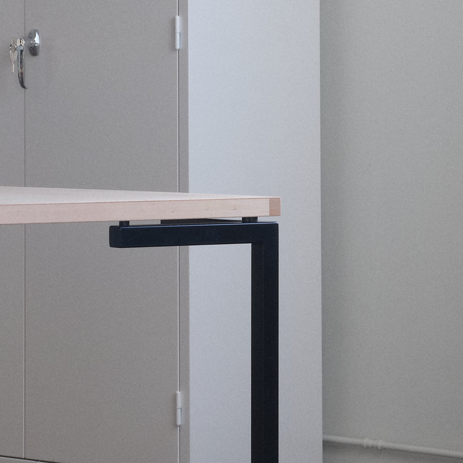 Studio Table – Tallum